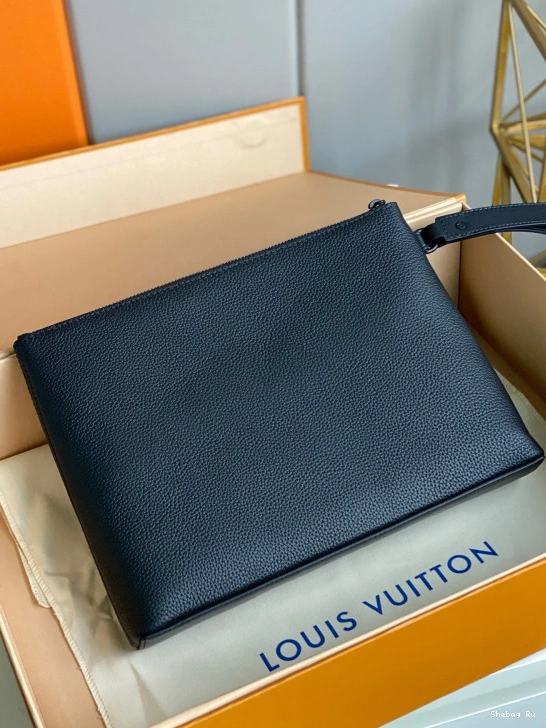 VUITTON LOUIS IPAD POUCH 0823
